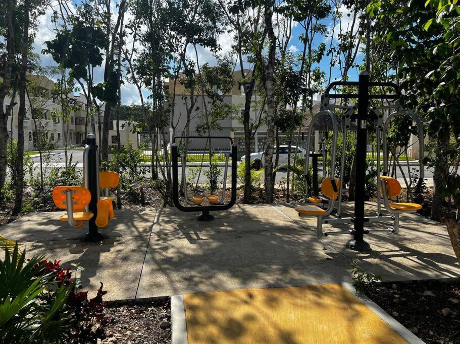 Angels Beach Condo Con Piscina, Parking Y Parque Playa del Carmen Luaran gambar