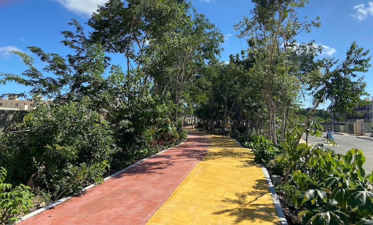 Angels Beach Condo Con Piscina, Parking Y Parque Playa del Carmen Luaran gambar
