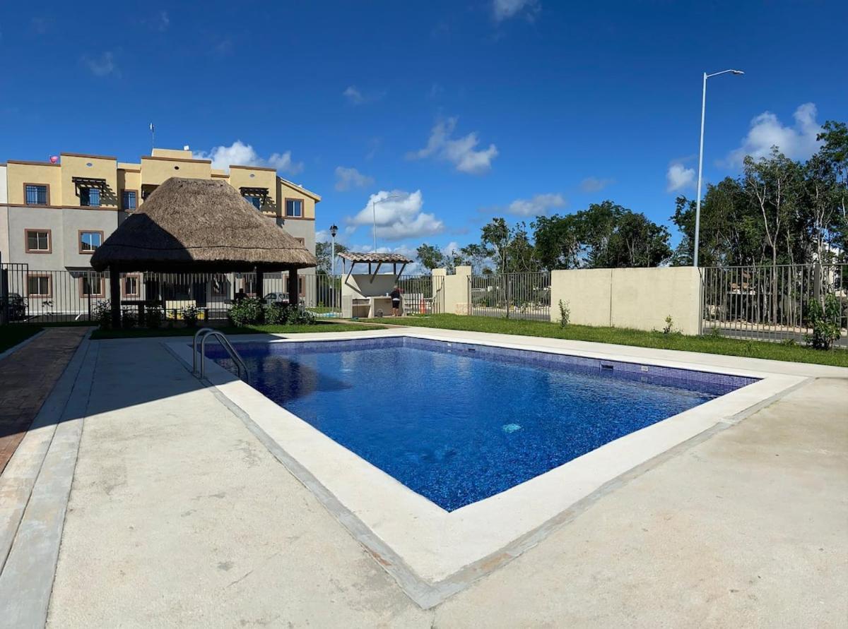 Angels Beach Condo Con Piscina, Parking Y Parque Playa del Carmen Luaran gambar